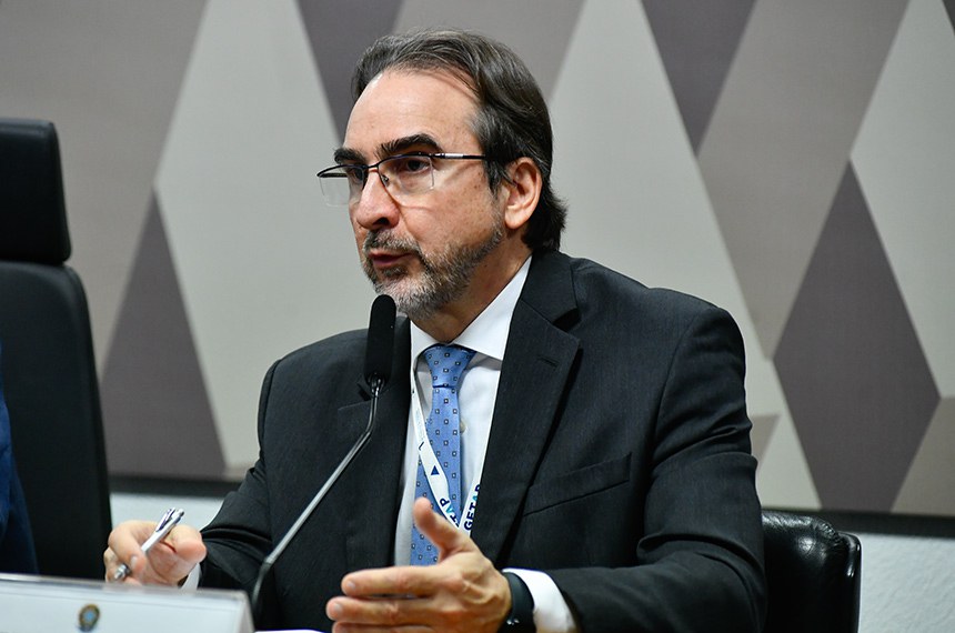 Mesa: 
secretario extraordinário da Reforma Tributária do Ministério da Fazenda, Bernard Appy - em pronunciamento. 